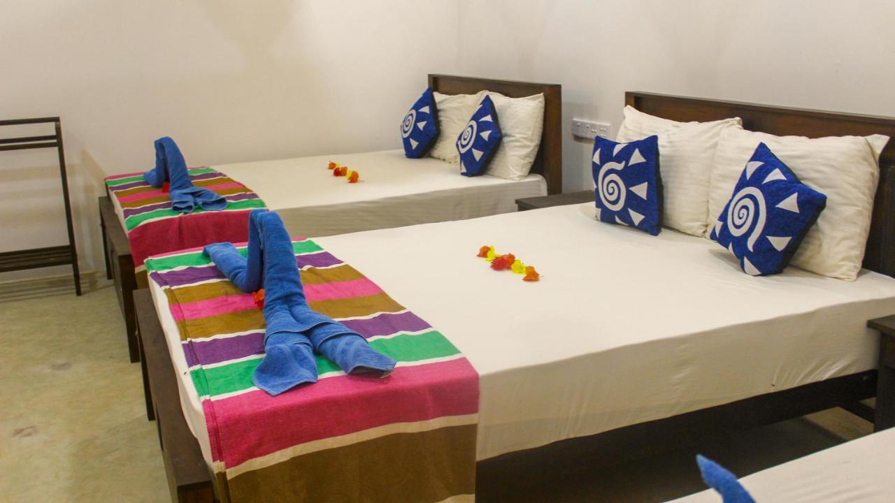 سيغيرِيا Lathika Homes المظهر الخارجي الصورة