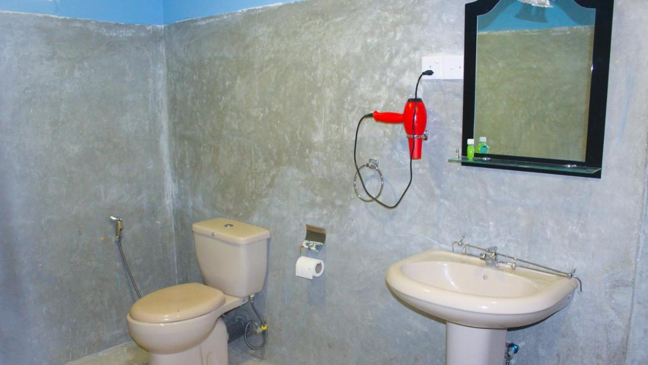 سيغيرِيا Lathika Homes المظهر الخارجي الصورة