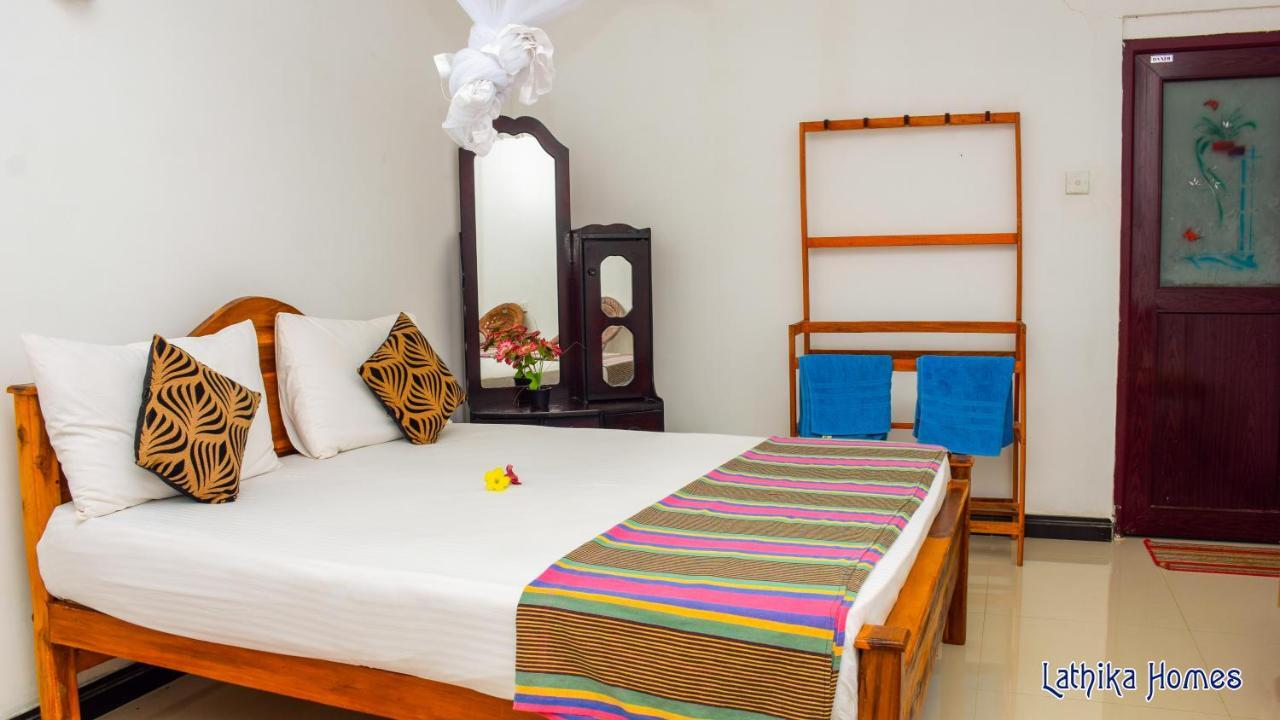 سيغيرِيا Lathika Homes المظهر الخارجي الصورة